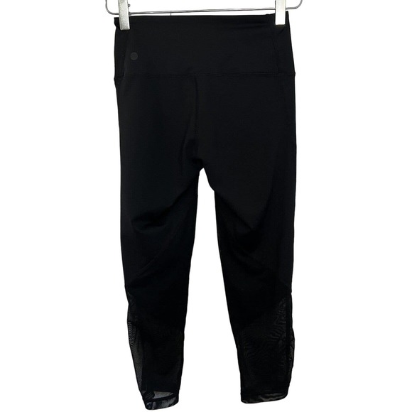 Z By Zella Black with Gold Piping Mesh Cropped Low Rise Leggings - Size XS - Picture 6 of 8